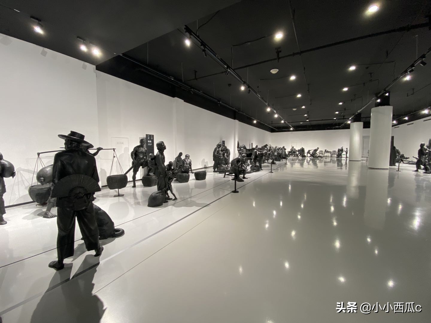 中国最靓丽、最酷炫的美术馆，就在重庆，成了重庆必打卡十景之一