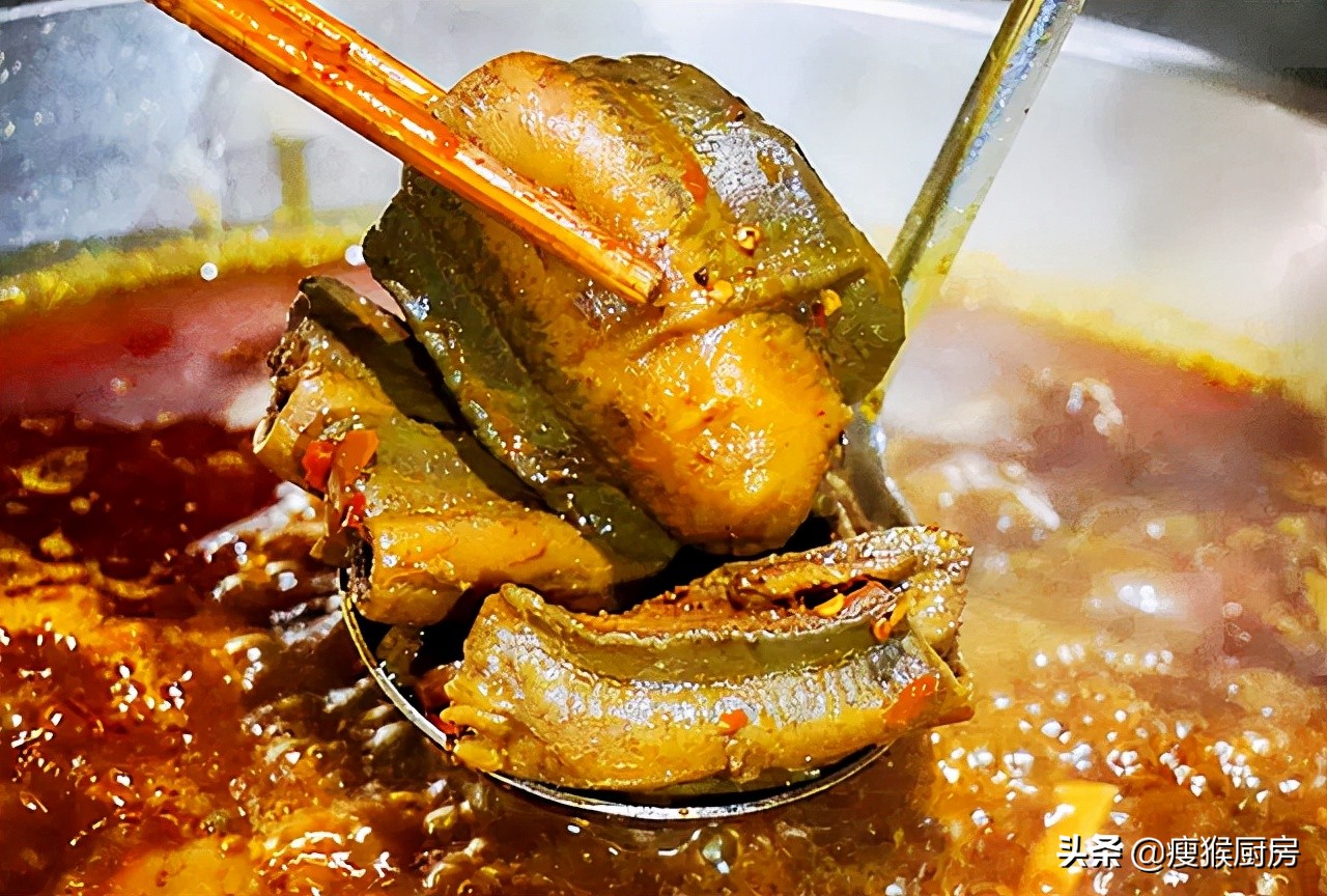 重庆最有名的10家火锅，香辣过瘾，各有千秋，挤破头也要尝一尝