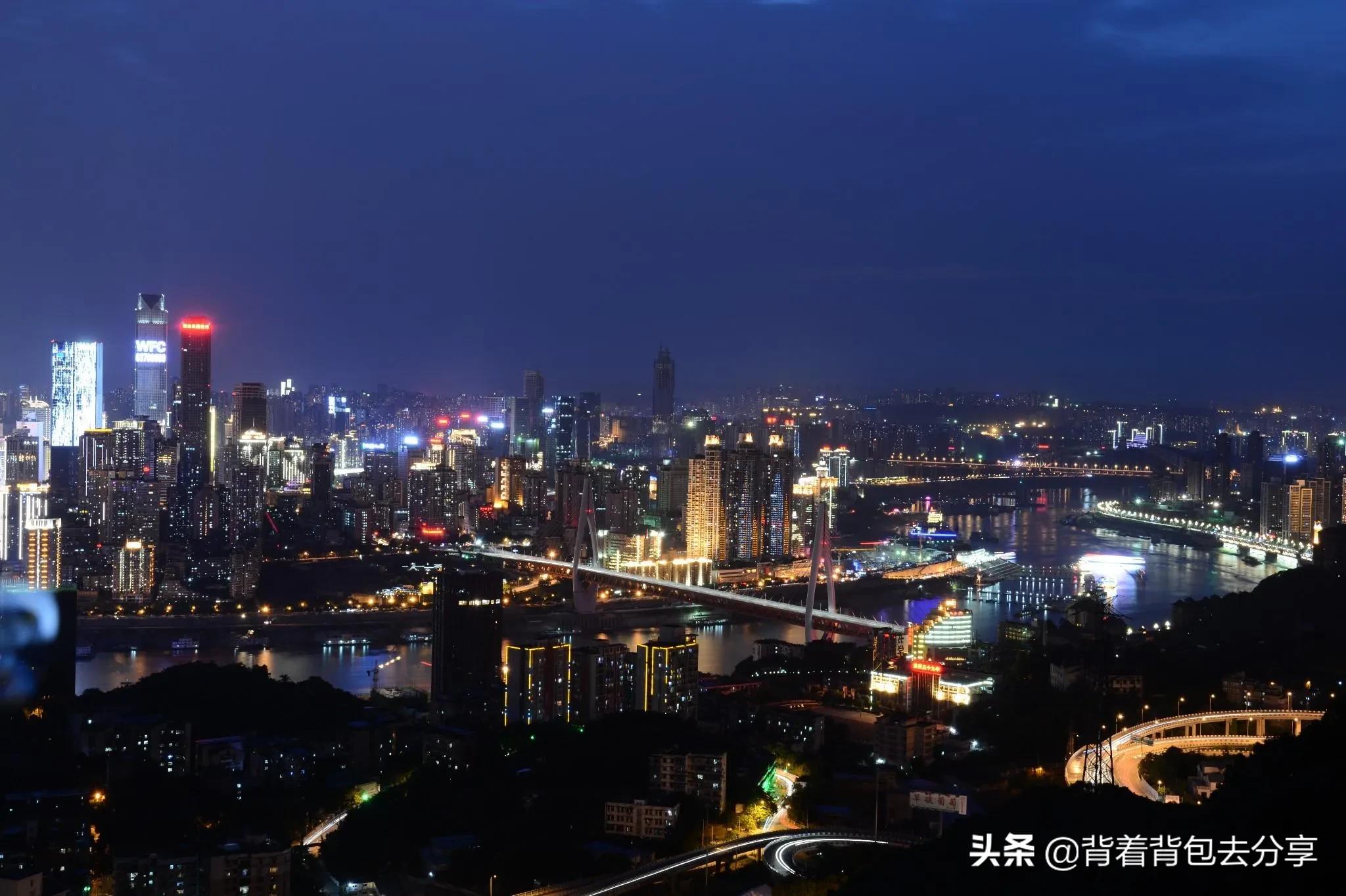 重庆必玩的十大景区，两处景点无需购票，你又去过几处呢