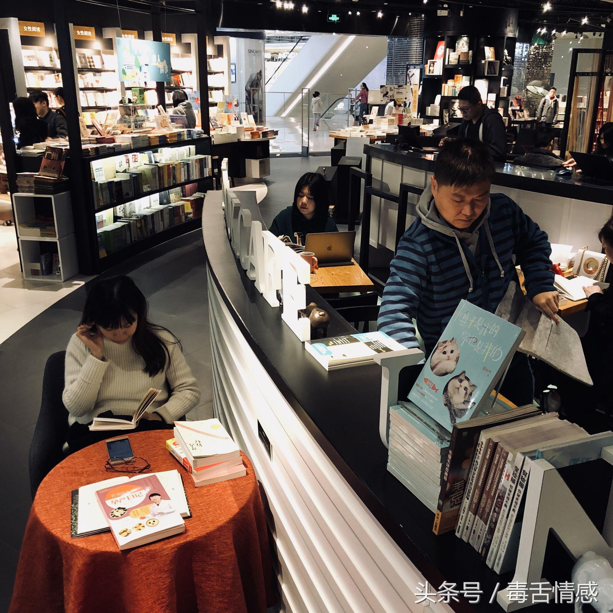 广州图书批发市场(广州图书批发市场有3+高考证书卖吗)