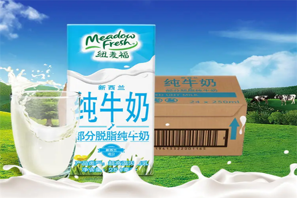 全球十大牛奶品牌，中国乳业双巨头上榜，第十是人民大会堂专用奶