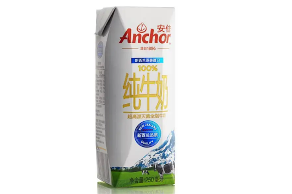 全球十大牛奶品牌，中国乳业双巨头上榜，第十是人民大会堂专用奶