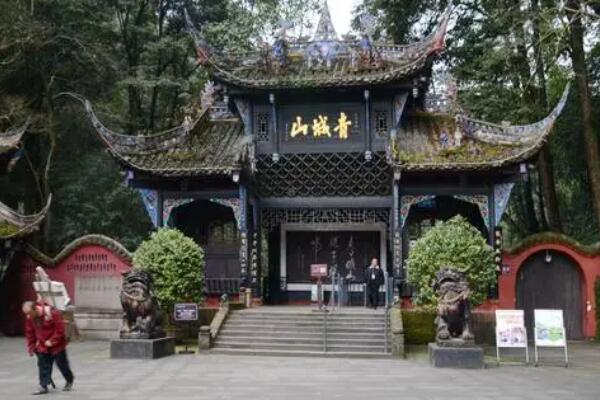 中国最具仙气的十大道教圣地（中国著名十大道教圣地有哪些）