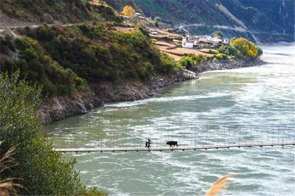 中国最长的河流排行榜（中国最长的河流是哪条河）